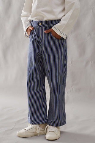 Çizgili pantolon