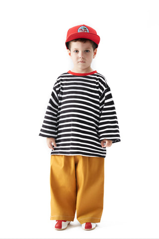 Siyah Beyaz Çizgili Tişört