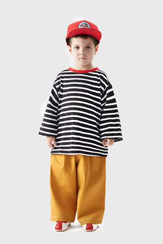 Siyah Beyaz Çizgili Tişört