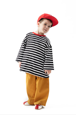 Siyah Beyaz Çizgili Tişört